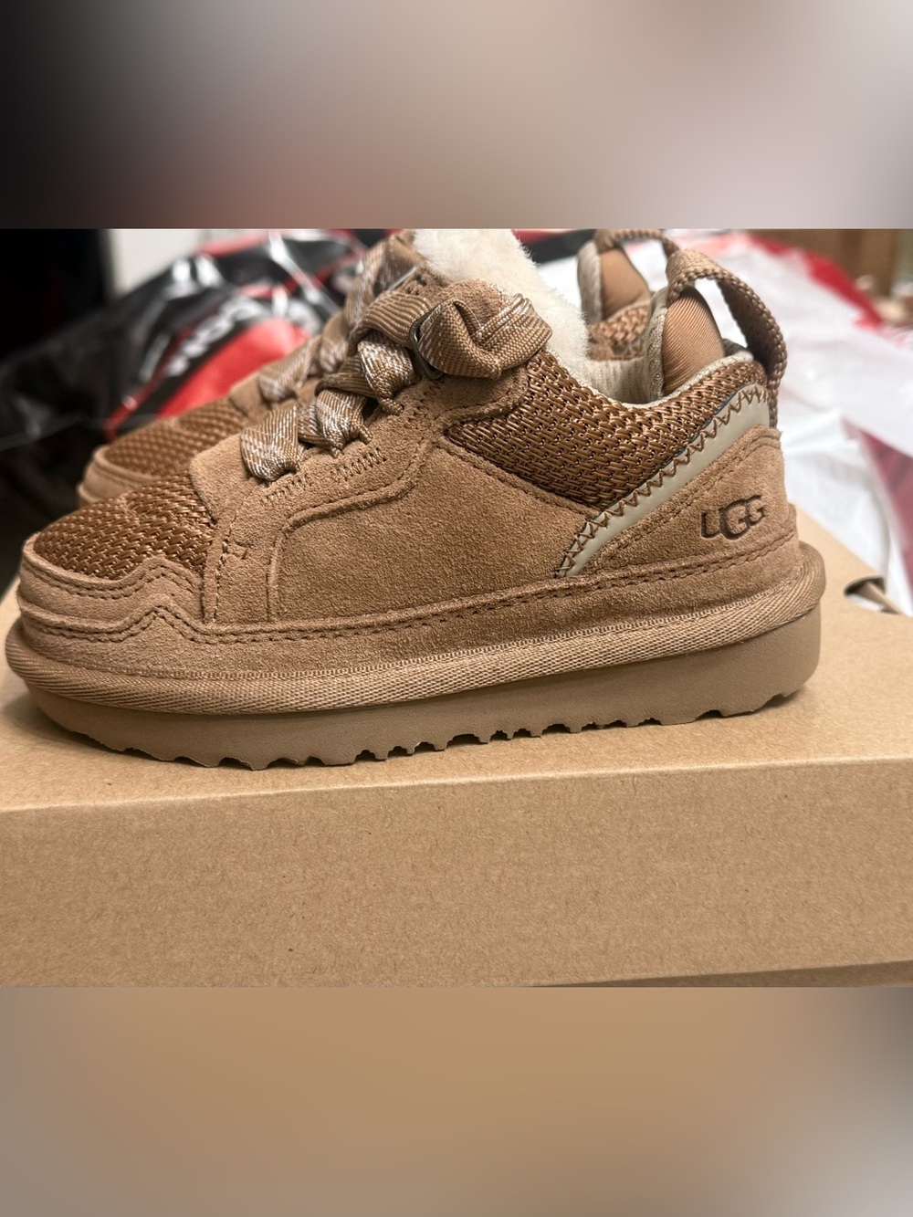 BRAND NEW NEVER WORN UGG Kids' Brown Suede Athletic Sneakers